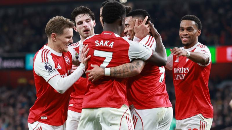 中超争冠格局发生变化（中超争冠态势生变）