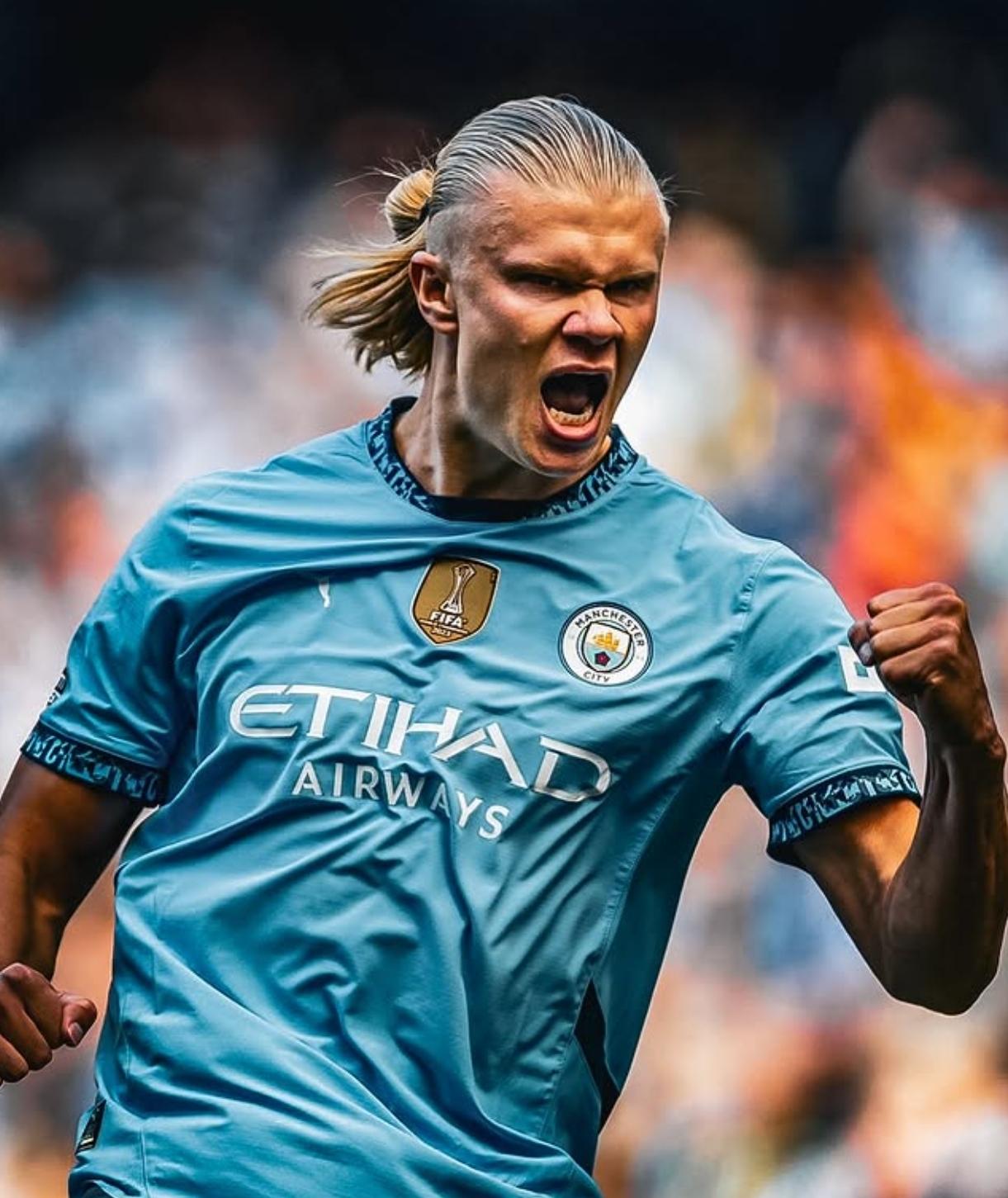 官方：沃尔夫斯堡与队长阿诺德续约至2028年（沃尔夫斯堡官宣队长阿诺德续约，合同至2028年）