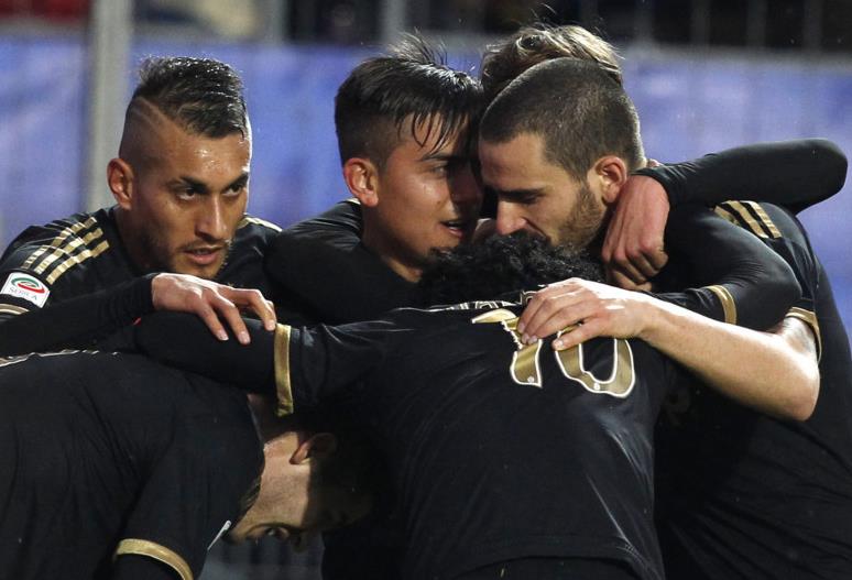 昂达夫首次德甲连场进球2+；对多特进6球生涯德甲单一对手最多（昂达夫德甲首次连场梅开二度；对多特已进6球为生涯最多）