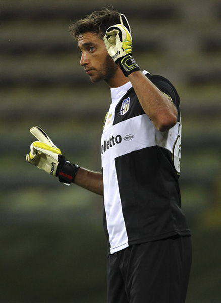 埃斯特旺经纪人：建议巴萨签下亚特兰大中场埃德松-席尔瓦（埃斯特旺经纪人建议巴萨引进亚特兰大中场埃德松-席尔瓦）