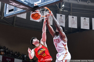 彭南特猛烈批评科纳特，急切呼吁格伊一月加盟（彭南特狠批科纳特，盼一月签下格伊）