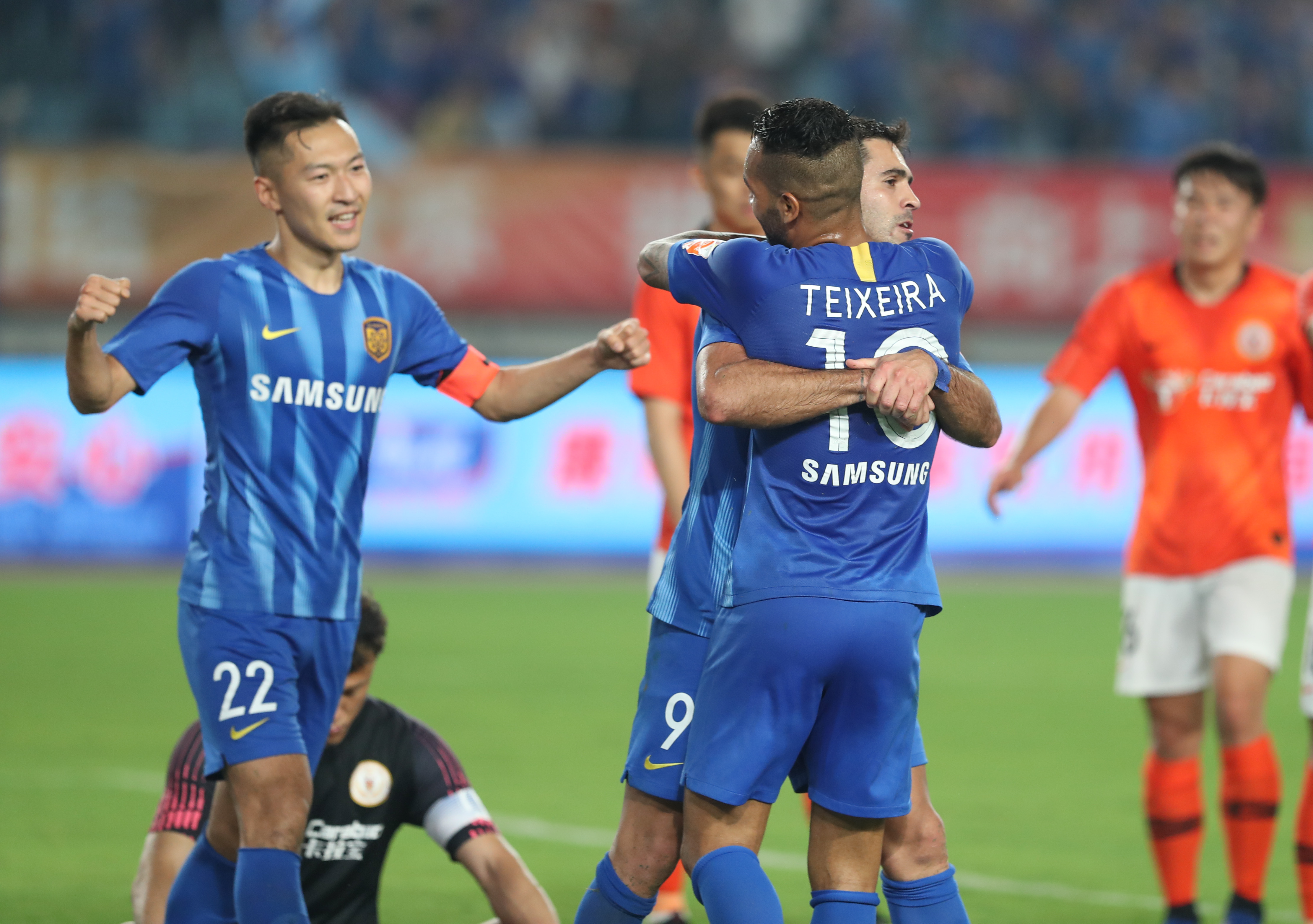 泰伦卢：伦纳德今天的上场时间限制不会增加（泰伦卢：伦纳德今日出场时间限制不变）