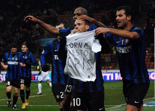 余力生以2小时06分38秒赢得瓦伦西亚马拉松，创英马历史第二佳绩，展现跨项实力，称霸铁三项目。（余力生以2：06：38封王瓦伦西亚马拉松，创英马史上次快成绩，跨界实力尽显称霸铁三）