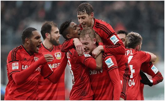 34%与60%，皇马与亚马尔分列西甲遭受辱骂的俱乐部和球员第一（34%与60%：皇马、亚马尔分占西甲遭辱骂俱乐部与球员榜首）